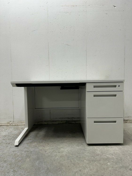 イトーキCZRシリーズ 1200片袖デスク 商品画像2