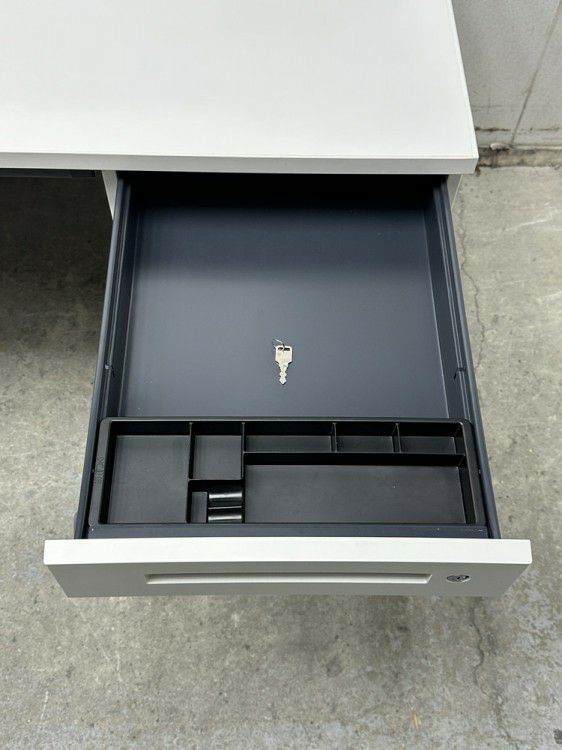 イトーキCZRシリーズ 1200片袖デスク 商品画像6