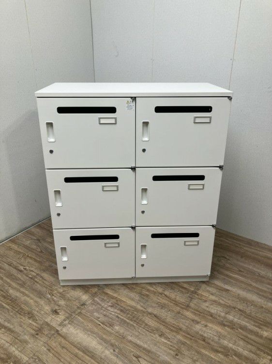 イトーキ天板付6人用パーソナルロッカー 商品画像1