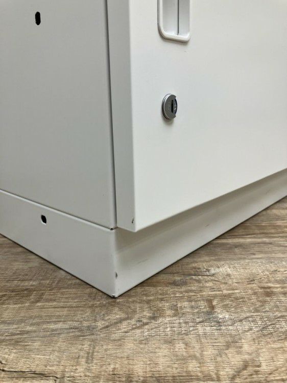 イトーキ天板付6人用パーソナルロッカー 商品画像7