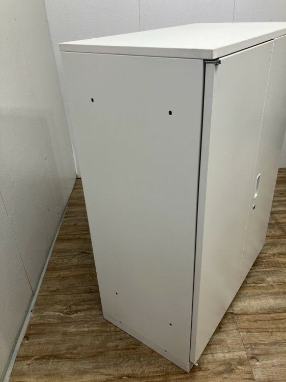 イトーキシンラインシリーズ 天板付き両開き書庫 商品画像6