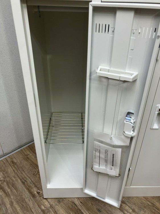 SEIKO FAMILY（生興） 8人用ロッカー 商品画像2