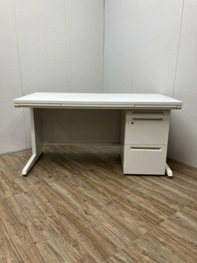 オカムラADVANCE（アドバンス）シリーズ 1400平デスク+ワゴンセット 商品画像1