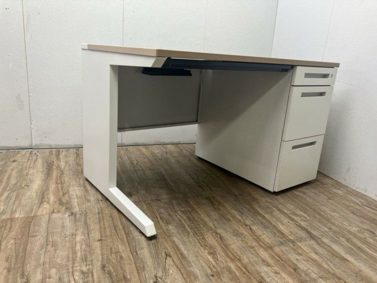 イトーキCZRシリーズ 1200片袖デスク 商品画像4