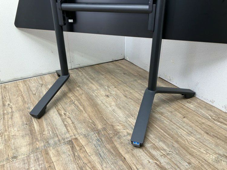 コクヨイニシアシリーズ 台形サイドスタックテーブル 商品画像8