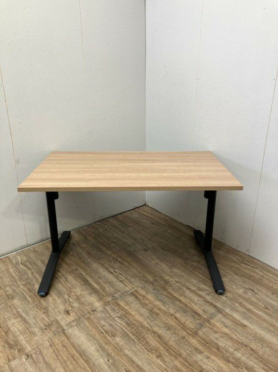 コクヨビエナ（VIENA）シリーズ フラップ式1200ミーティングテーブル 商品画像1