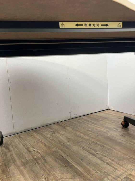 ウチダ（内田洋行）FT-1600シリーズ 勾玉型サイドスタックテーブル 商品画像7