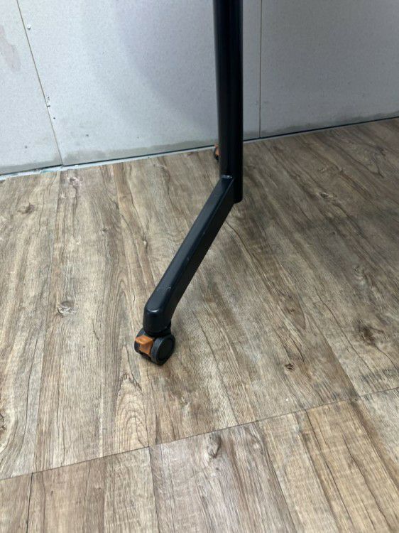 ウチダ（内田洋行）FT-1600シリーズ 勾玉型サイドスタックテーブル 商品画像8