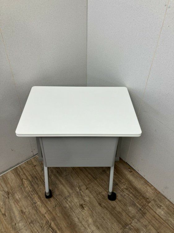 コクヨLeafline(リーフライン)シリーズ 650サイドスタックテーブル 商品画像3