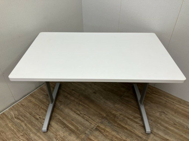 オカムラ1200ミーティングテーブル 商品画像4