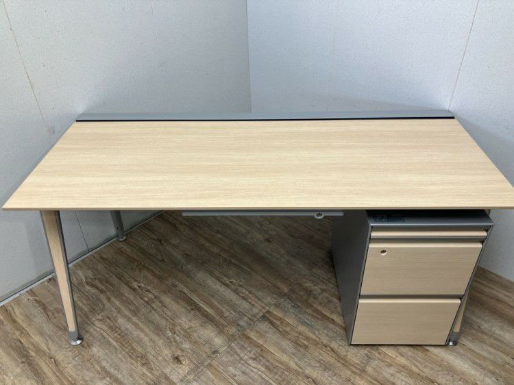 オカムラ1600平デスク+ワゴンセット 商品画像4