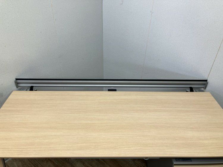 オカムラ1600平デスク+ワゴンセット 商品画像6