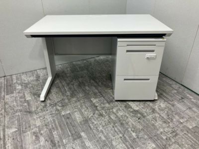 イトーキCZRシリーズ 1200平デスク+ワゴンセット 商品画像1