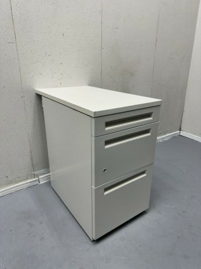 ウチダ（内田洋行）SCAENA（スカエナ）シリーズ　Sタイプ 脇机 商品画像1