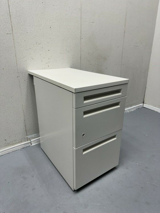 ウチダ（内田洋行）SCAENA（スカエナ）シリーズ　Sタイプ 脇机 商品画像1