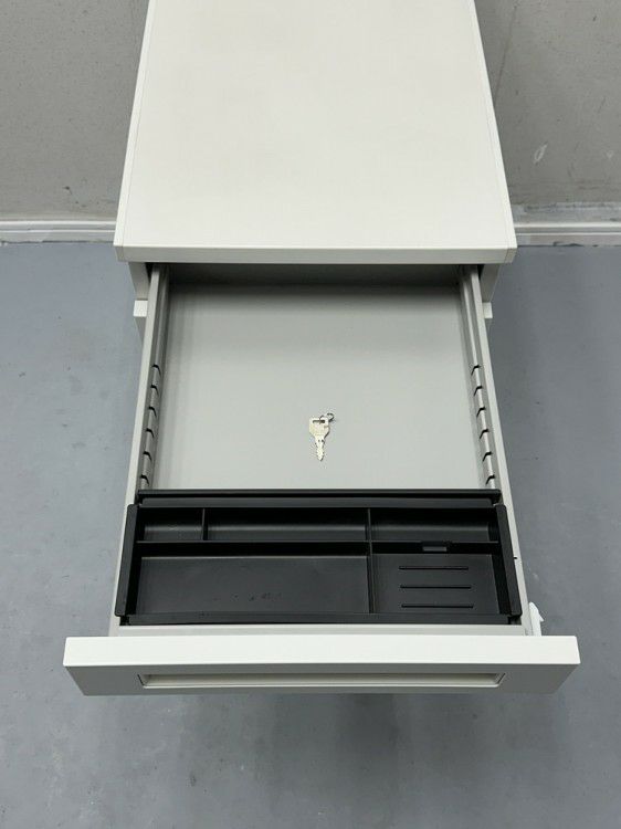 ウチダ（内田洋行）SCAENA（スカエナ）シリーズ　Sタイプ 脇机 商品画像3