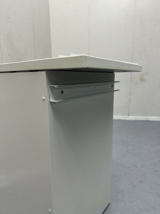 ウチダ（内田洋行）SCAENA（スカエナ）シリーズ　Sタイプ 脇机 商品画像7