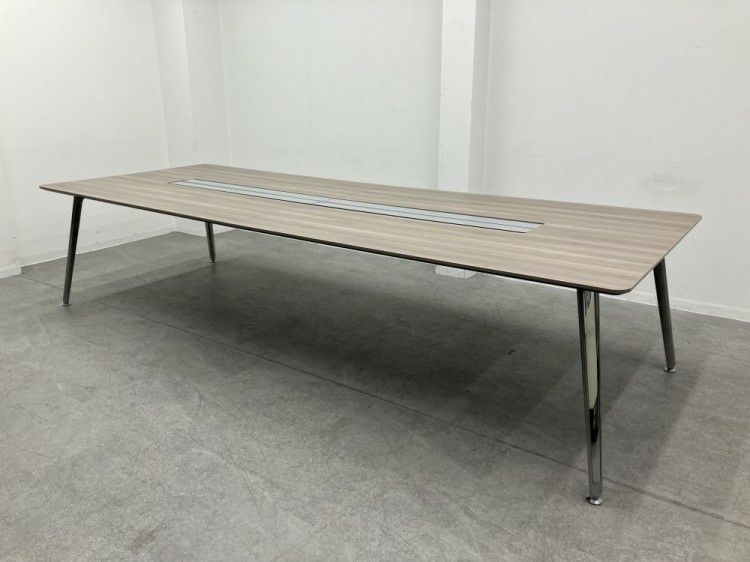 オカムラプリシード（PRESEDE）シリーズ 3200ミーティングテーブル 商品画像1