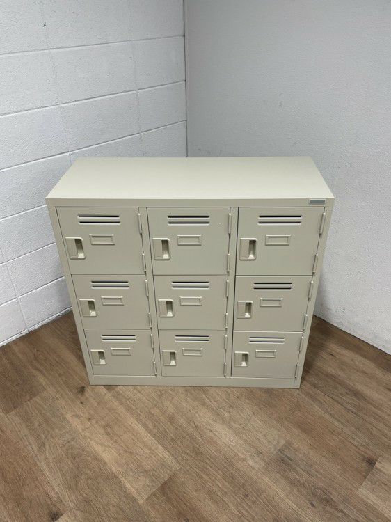 9人用ロッカー 商品画像4