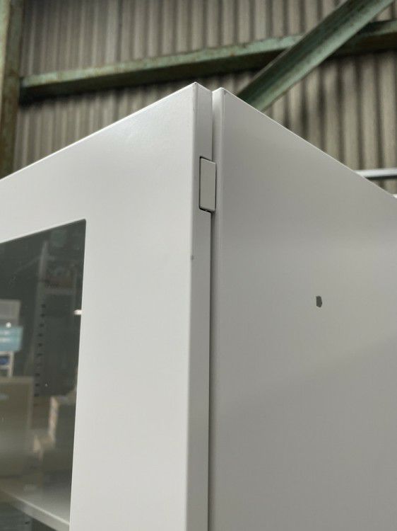 コクヨEDIA(エディア)シリーズ ガラス両開きクリアケース上下書庫 商品画像4