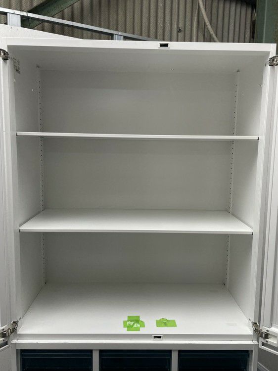 コクヨEDIA(エディア)シリーズ ガラス両開きクリアケース上下書庫 商品画像9