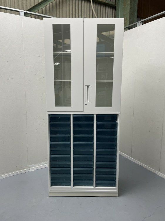 コクヨEDIA(エディア)シリーズ ガラス両開きクリアケース上下書庫 商品画像2