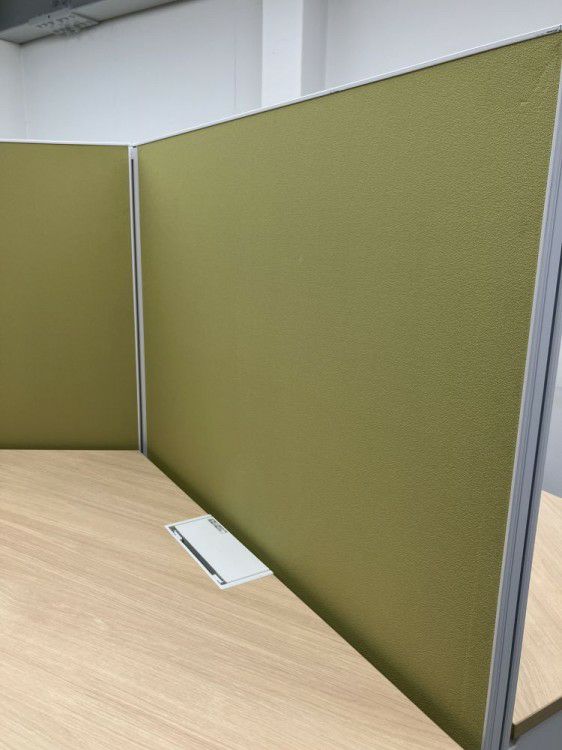 イトーキインステートシリーズ 3人用ブーメランデスク+ワゴンセット 商品画像6