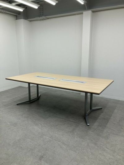 オカムララティオ2シリーズ 2400ミーティングテーブル 商品画像1