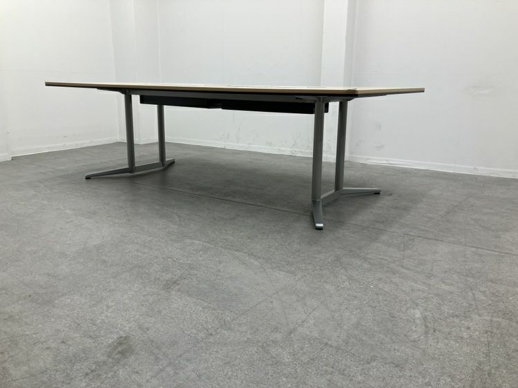 オカムララティオ2シリーズ 2400ミーティングテーブル 商品画像5