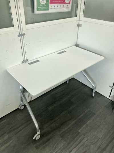 コクヨ平行スタックテーブル 商品画像1