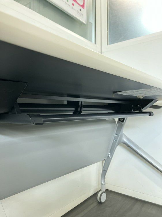 コクヨ平行スタックテーブル 商品画像5