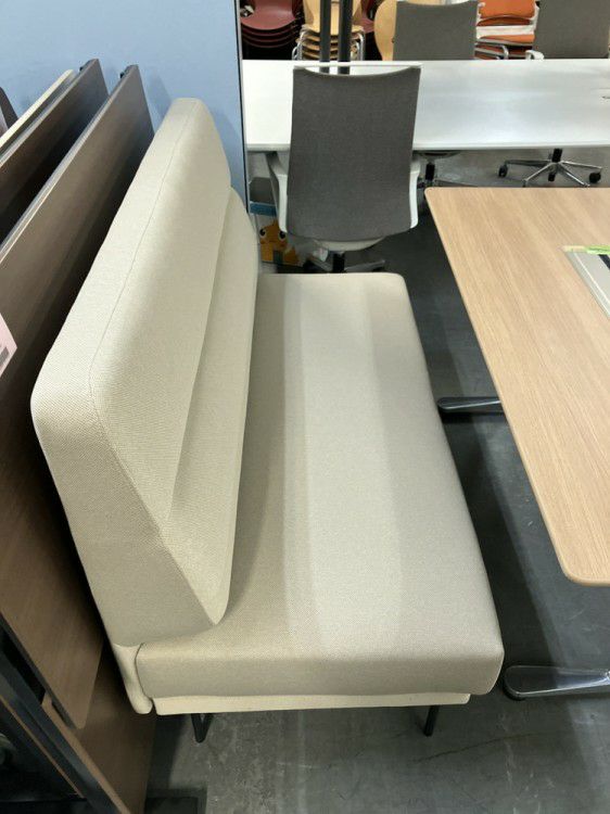 オスファ/インターレイスシリーズ 4人用ミーティングセット 商品画像4