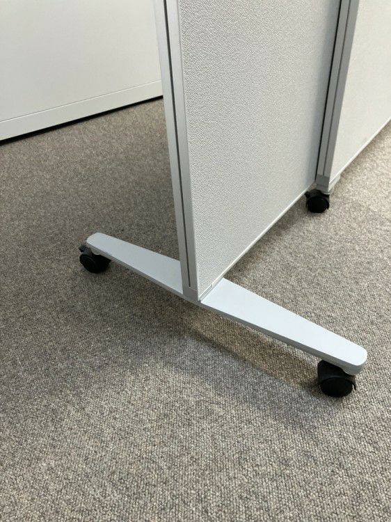オカムラ4W64シリーズ 2連自立パーテーション 商品画像8