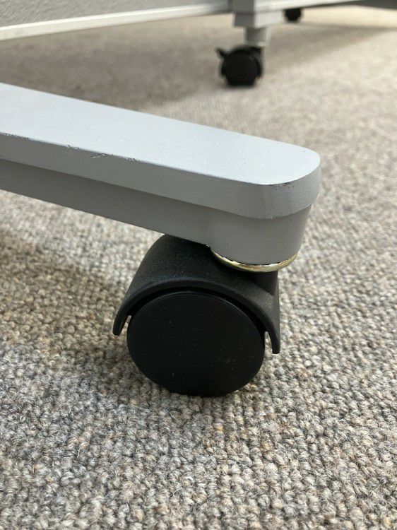 オカムラ4W64シリーズ 2連自立パーテーション 商品画像9