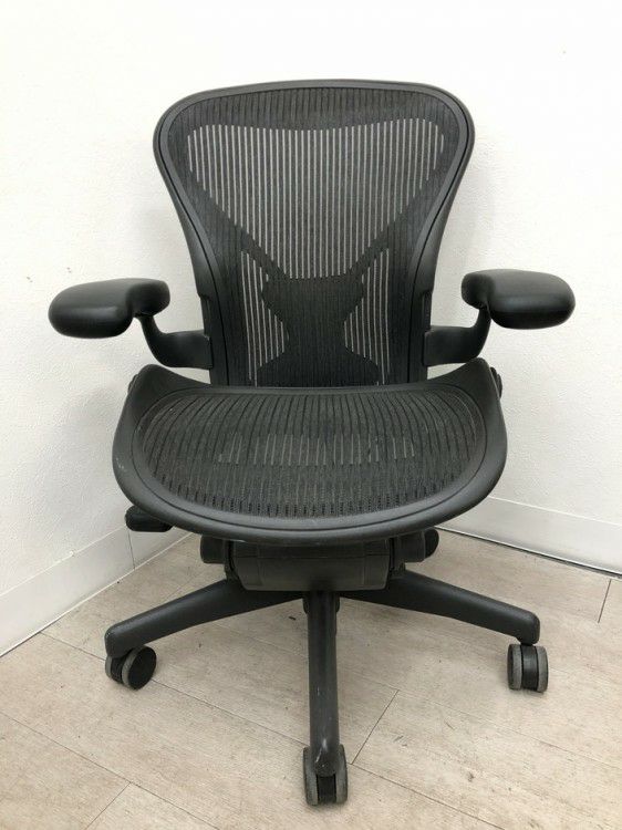 HermanMiller（ハーマンミラー）アーロンチェア 固定肘付アーロンチェア 商品画像3