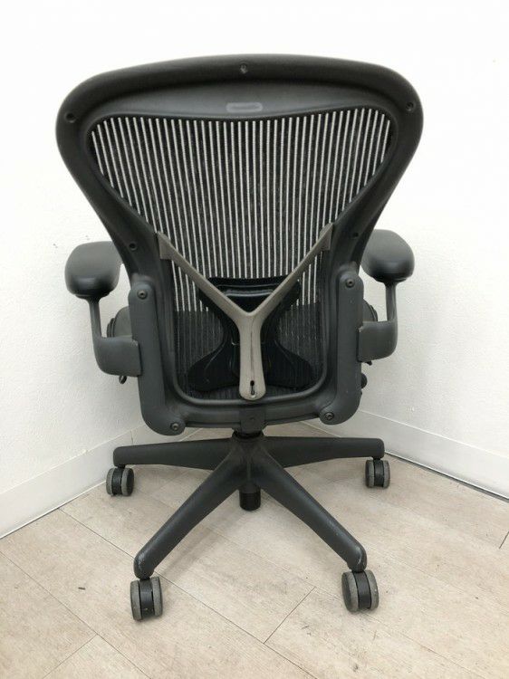 HermanMiller（ハーマンミラー）アーロンチェア 固定肘付アーロンチェア 商品画像5