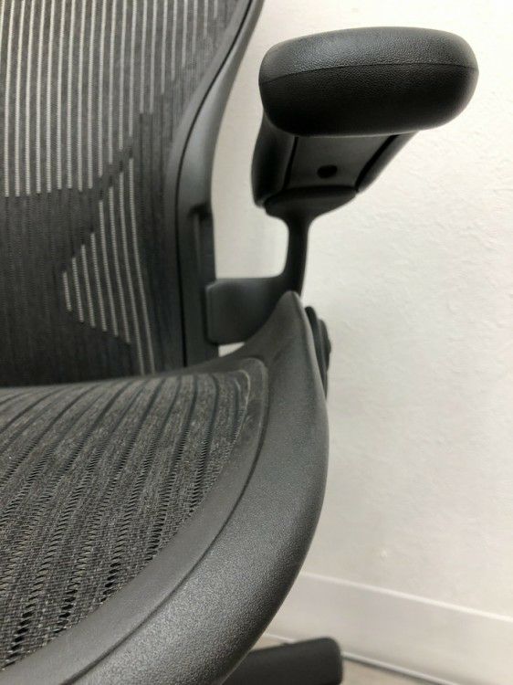 HermanMiller（ハーマンミラー）アーロンチェア 固定肘付アーロンチェア 商品画像14