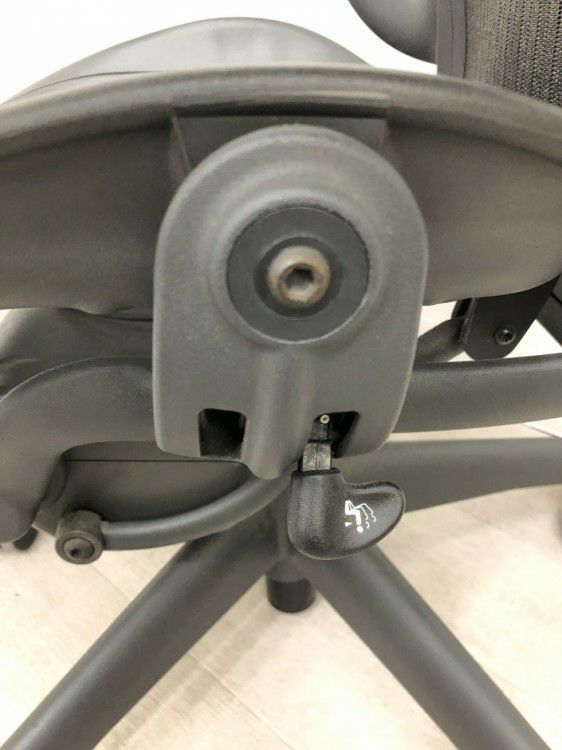 HermanMiller（ハーマンミラー）アーロンチェア 固定肘付アーロンチェア 商品画像15