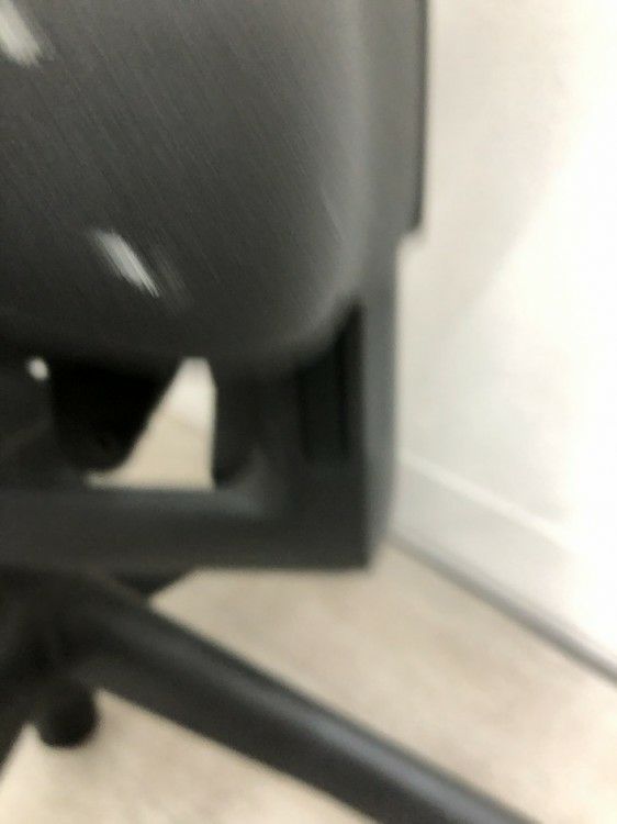 HermanMiller（ハーマンミラー）アーロンチェア 固定肘付アーロンチェア 商品画像25