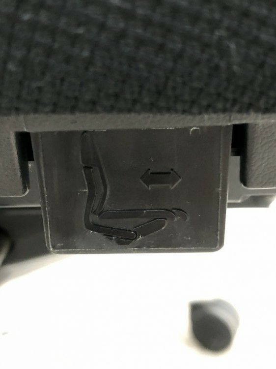 オカムラfeego(フィーゴ)チェア 固定肘付フィーゴメッシュチェア 商品画像17