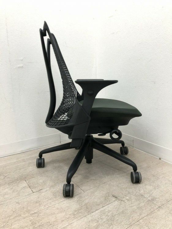 HermanMiller（ハーマンミラー）SAYL Chair(セイルチェア)シリーズ 可動肘付セイルチェア 商品画像6