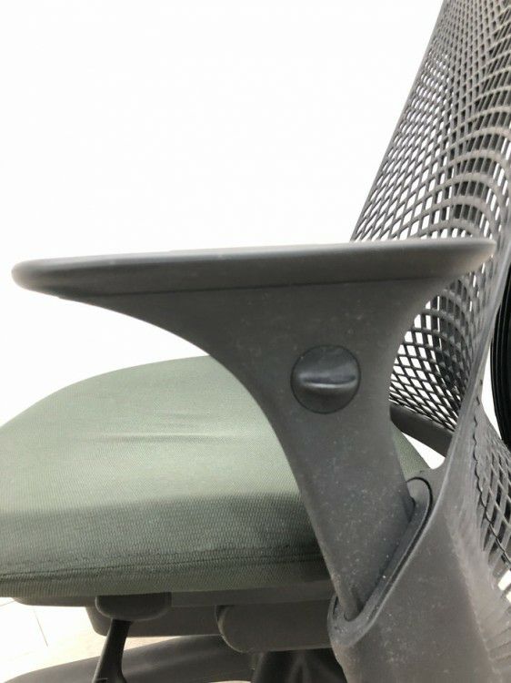 HermanMiller（ハーマンミラー）SAYL Chair(セイルチェア)シリーズ 可動肘付セイルチェア 商品画像14