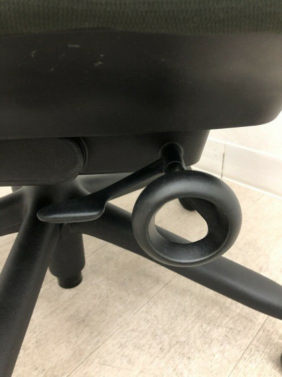 HermanMiller（ハーマンミラー）SAYL Chair(セイルチェア)シリーズ 可動肘付セイルチェア 商品画像16