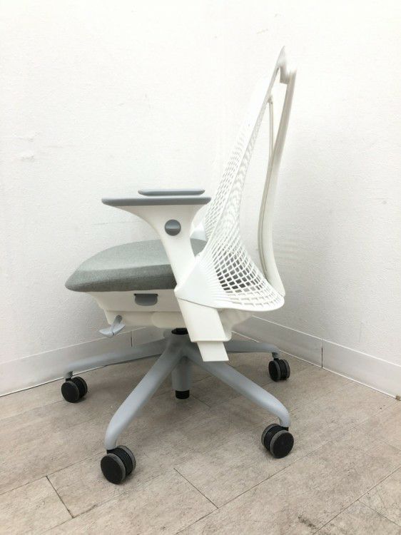 HermanMiller（ハーマンミラー）SAYL Chair(セイルチェア)シリーズ 可動肘付セイルチェア 商品画像4