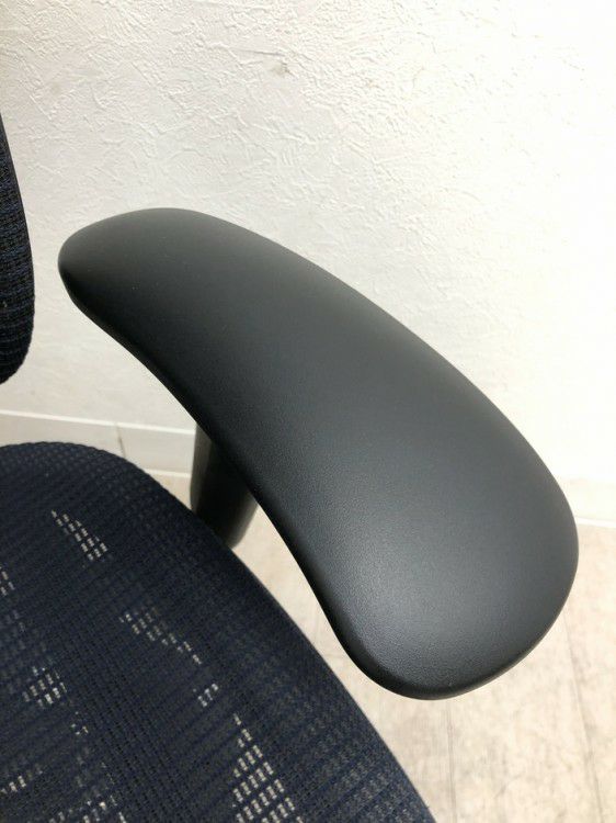 オカムラContessa seconda(コンテッサセコンダ)シリーズ 可動肘付コンテッサセコンダチェア 商品画像12