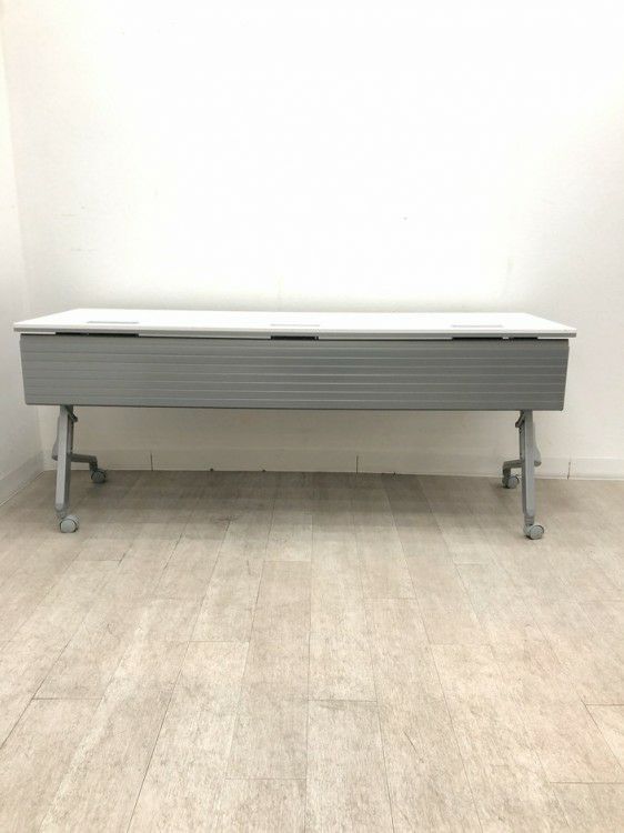 オカムラカルドーシリーズ 1800サイドスタックテーブル 商品画像3