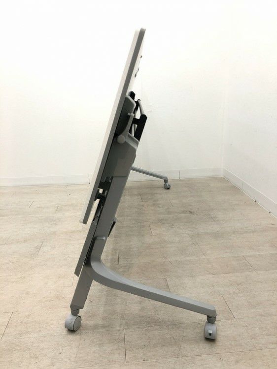 オカムラカルドーシリーズ 1800サイドスタックテーブル 商品画像18