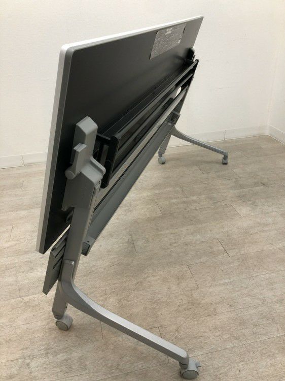 オカムラカルドーシリーズ 1800サイドスタックテーブル 商品画像19