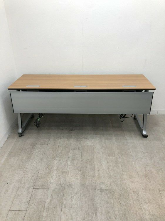 オカムラインターアクトプロ（INTERACT PRO）シリーズ 1800サイドスタックテーブル 商品画像2