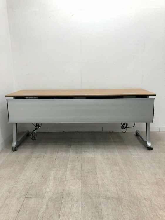 オカムラインターアクトプロ（INTERACT PRO）シリーズ 1800サイドスタックテーブル 商品画像3